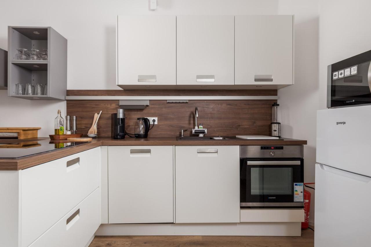 Apartman Rhea Опатия Экстерьер фото